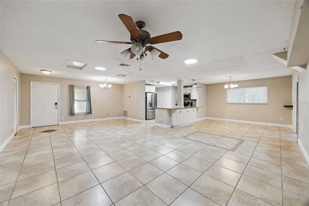 For Sale: $559,000 (4 beds, 2 baths, 2255 Square Feet)