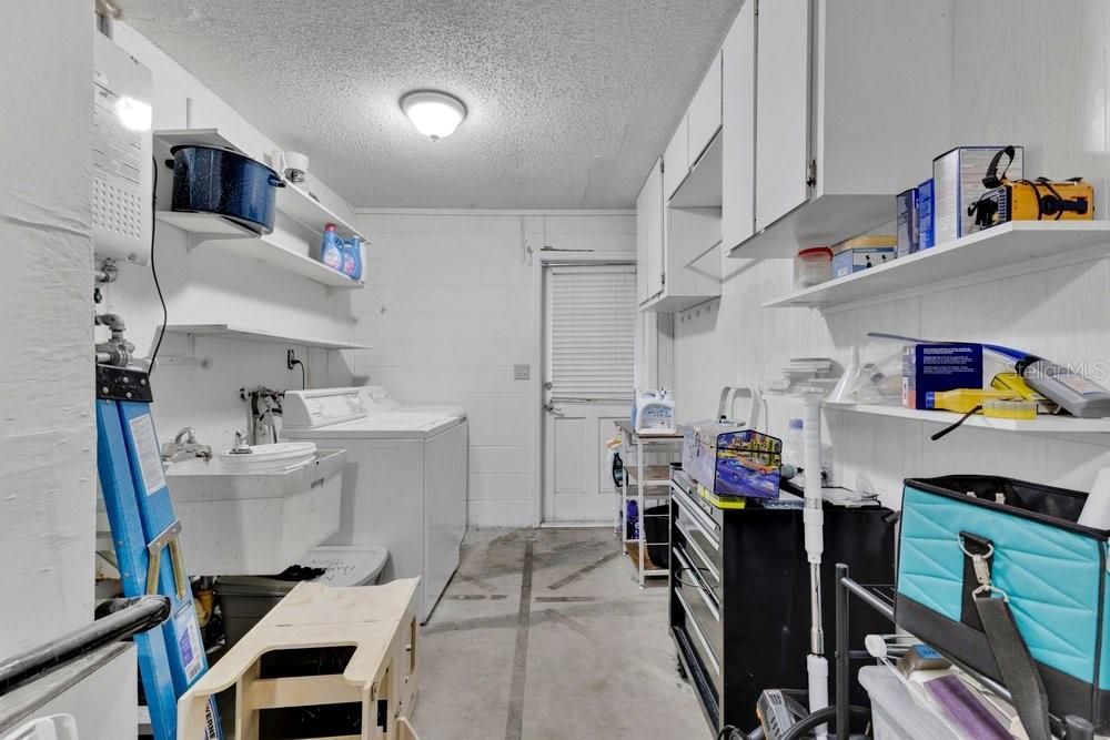 На продажу: $695,000 (3 спален, 3 ванн, 1653 Квадратных фут)