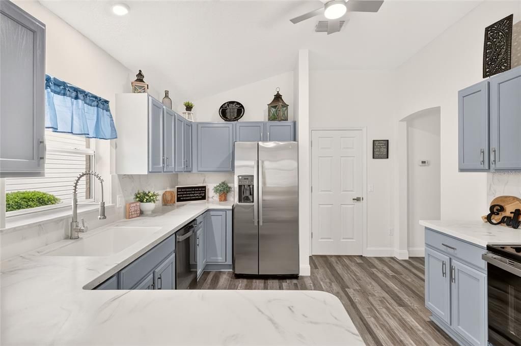For Sale: $395,000 (3 beds, 2 baths, 1560 Square Feet)