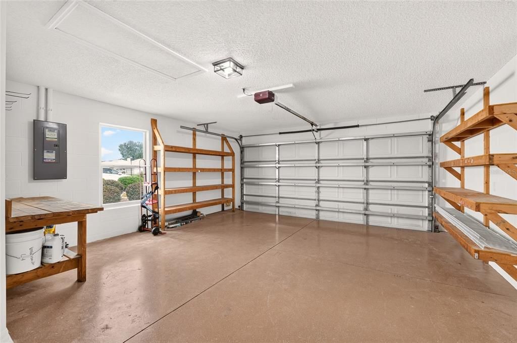 For Sale: $395,000 (3 beds, 2 baths, 1560 Square Feet)