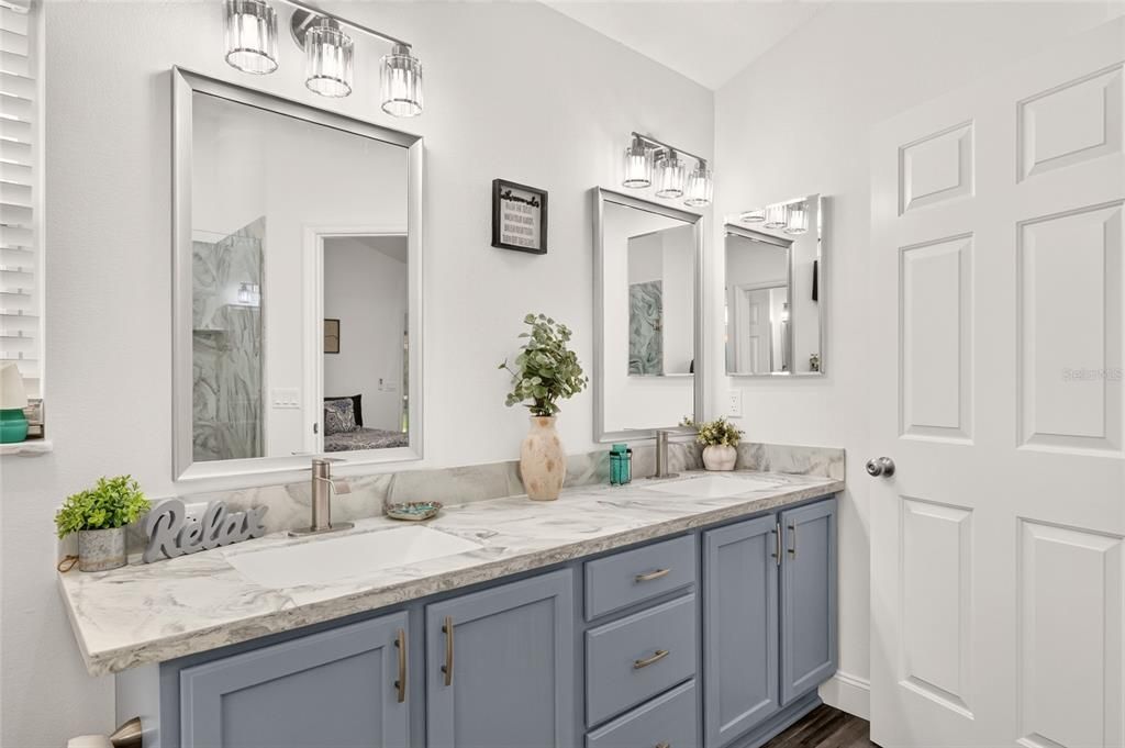 For Sale: $395,000 (3 beds, 2 baths, 1560 Square Feet)