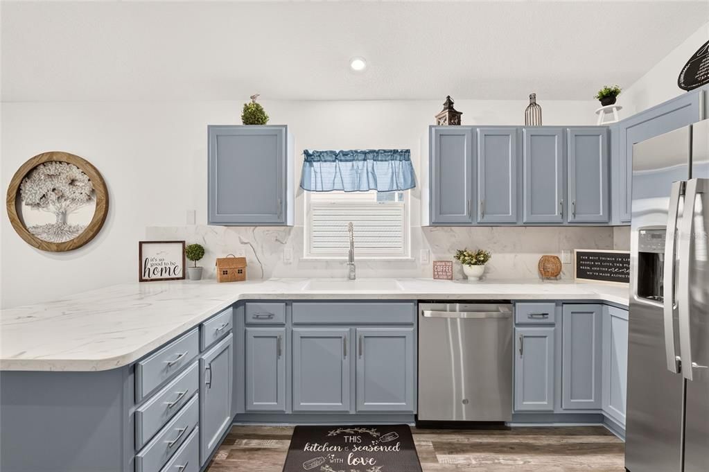 For Sale: $395,000 (3 beds, 2 baths, 1560 Square Feet)