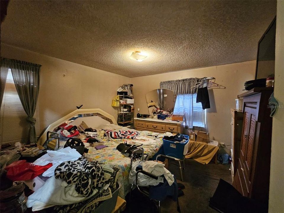 En Venta: $279,000 (3 camas, 2 baños, 1065 Pies cuadrados)