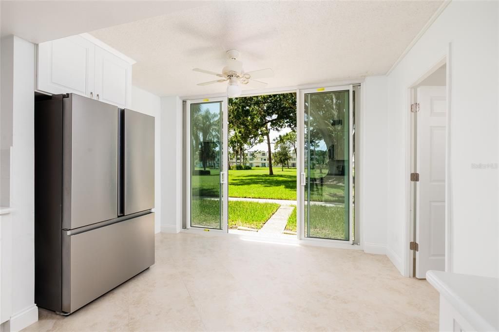 For Rent: $1,800 (2 beds, 2 baths, 1035 Square Feet)