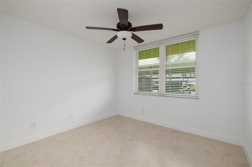 For Rent: $1,800 (2 beds, 2 baths, 1035 Square Feet)