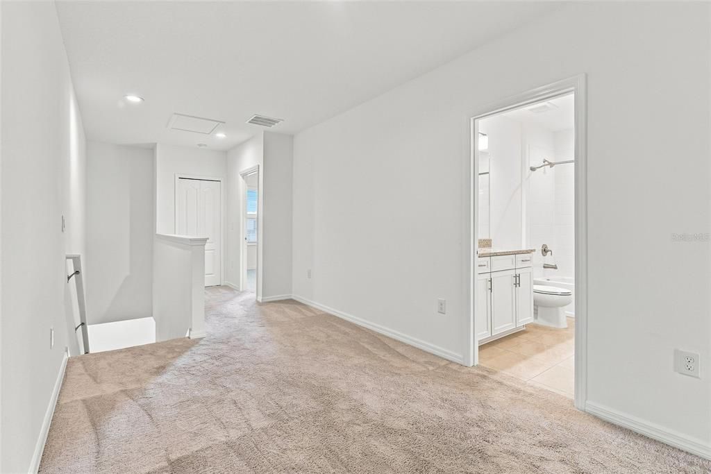 En Venta: $275,000 (3 camas, 2 baños, 1822 Pies cuadrados)
