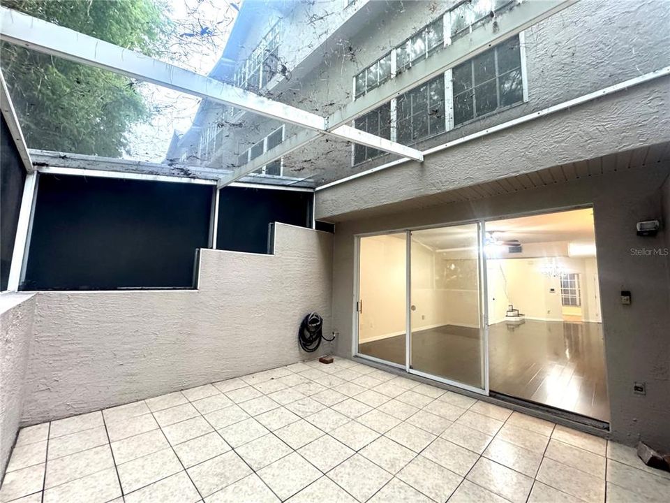 В аренду: $3,495 (5 спален, 3 ванн, 2400 Квадратных фут)