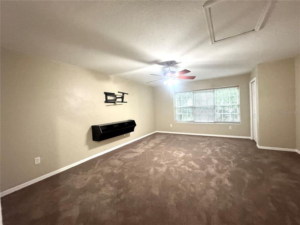 В аренду: $3,495 (5 спален, 3 ванн, 2400 Квадратных фут)