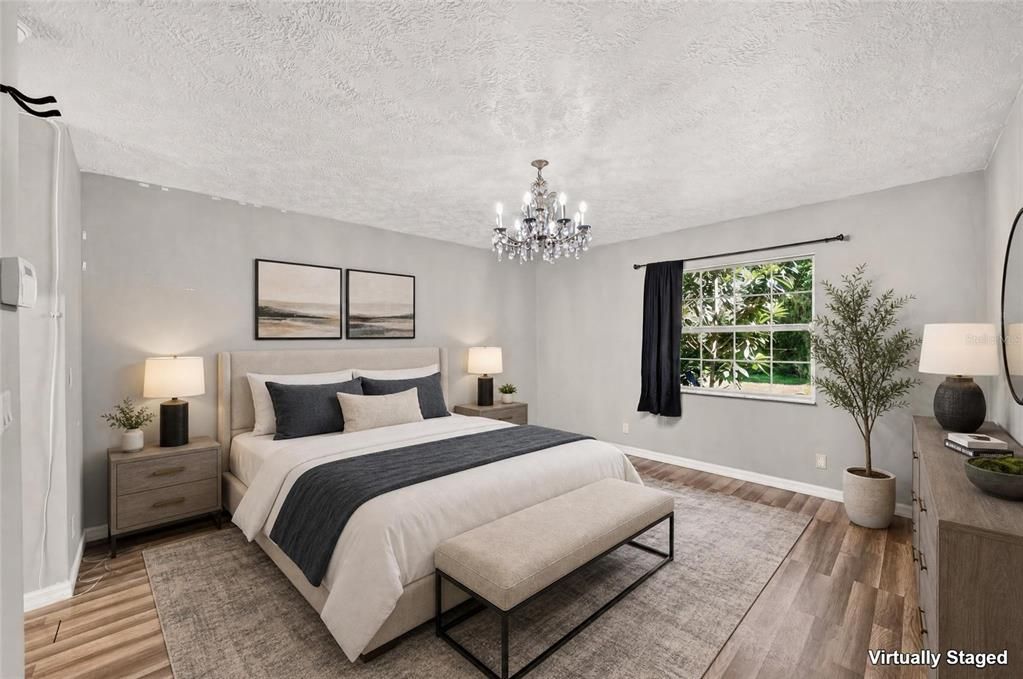 Active With Contract: $237,000 (3 beds, 2 baths, 1685 Square Feet)