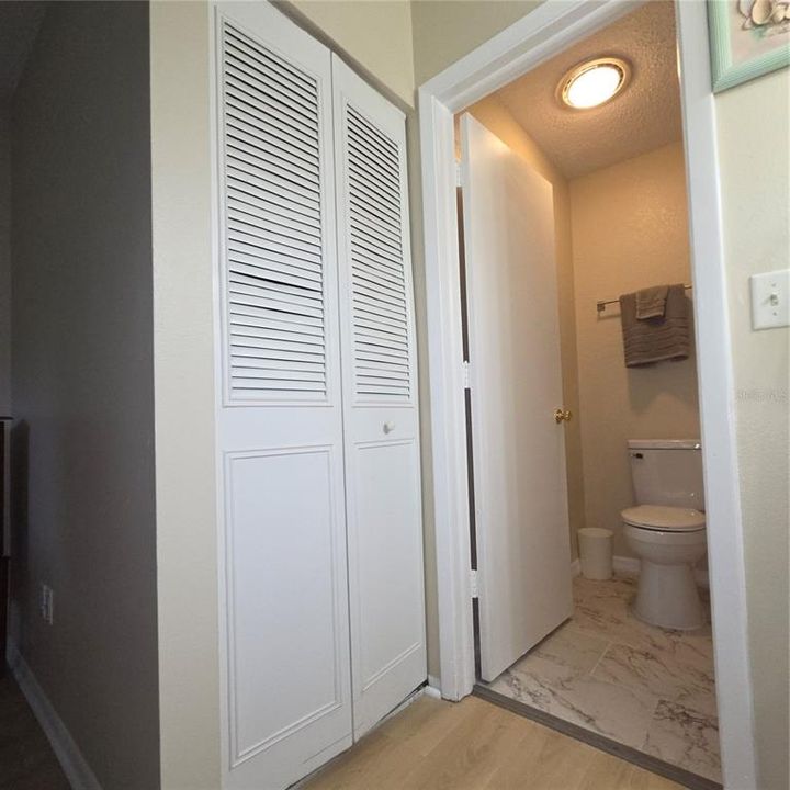En Venta: $235,000 (2 camas, 2 baños, 956 Pies cuadrados)