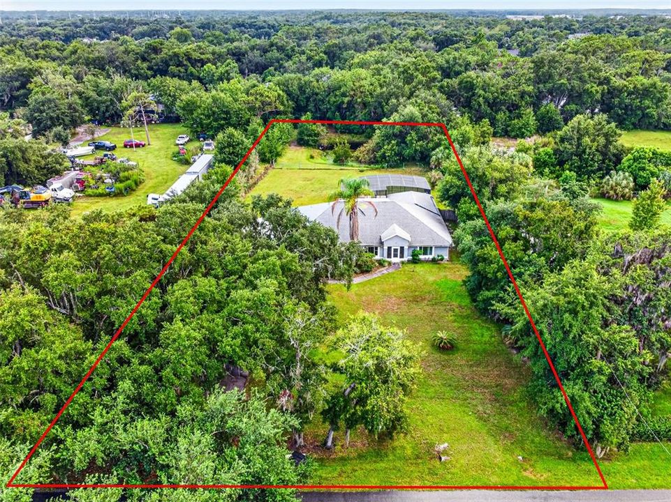 На продажу: $599,999 (5 спален, 2 ванн, 3177 Квадратных фут)