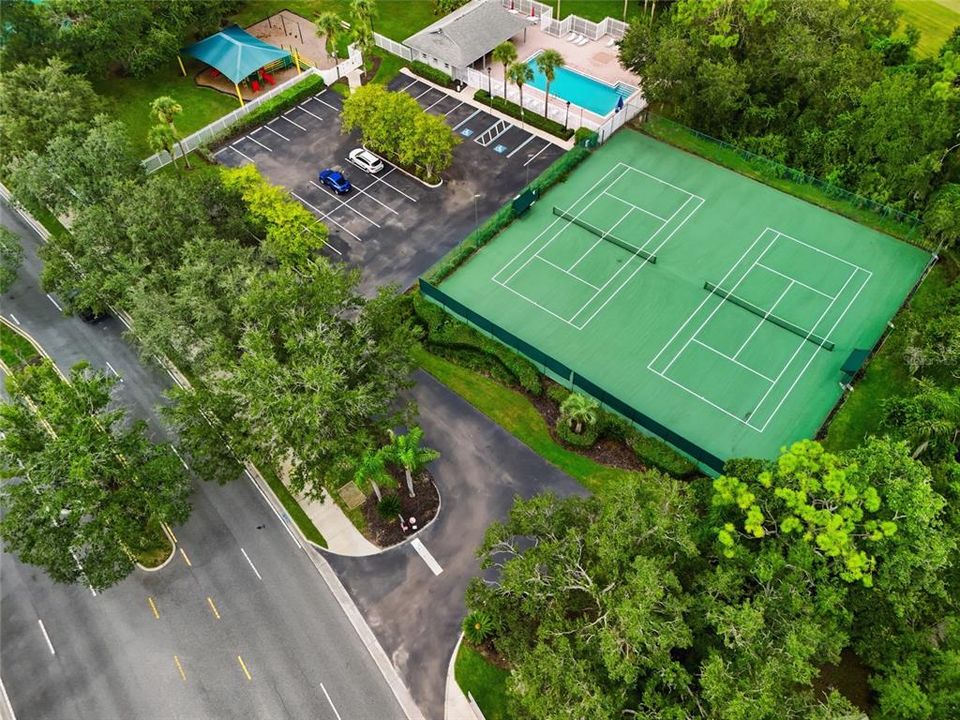 На продажу: $329,000 (3 спален, 2 ванн, 1332 Квадратных фут)