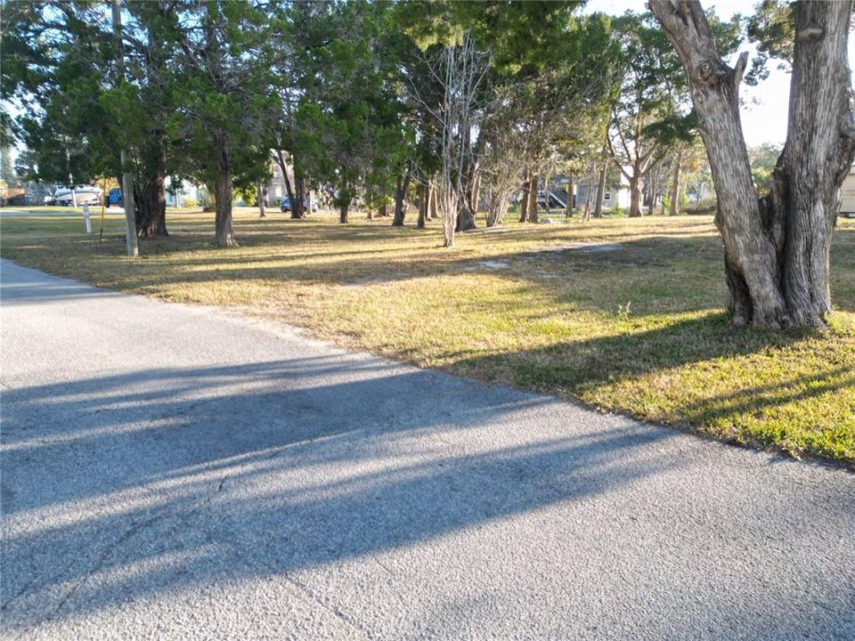 待售: $214,900 (0.19 acres)