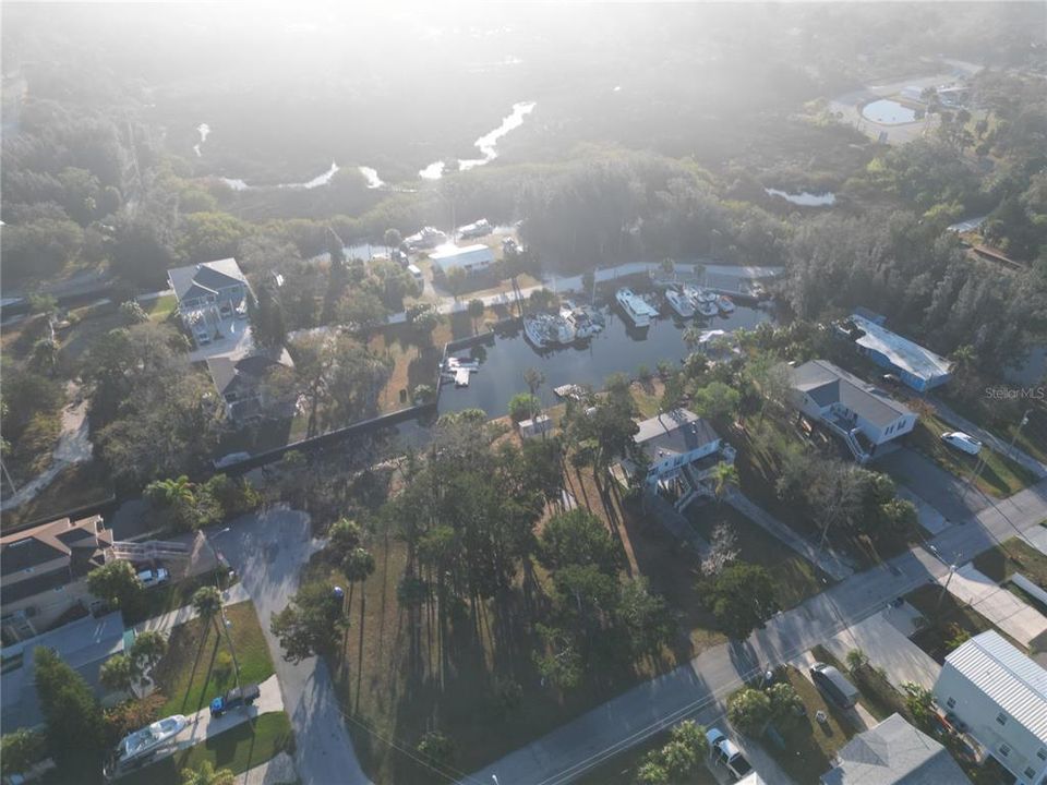 待售: $214,900 (0.19 acres)