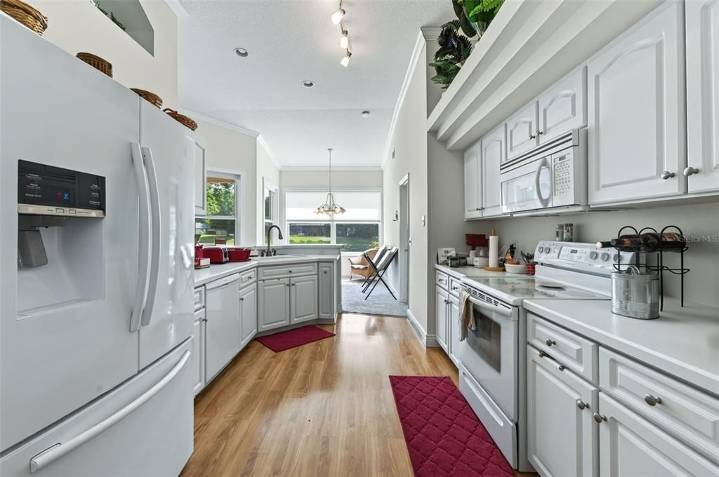 For Sale: $395,000 (3 beds, 2 baths, 1957 Square Feet)