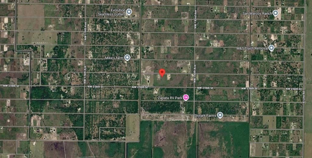 En Venta: $32,000 (1.25 acres)