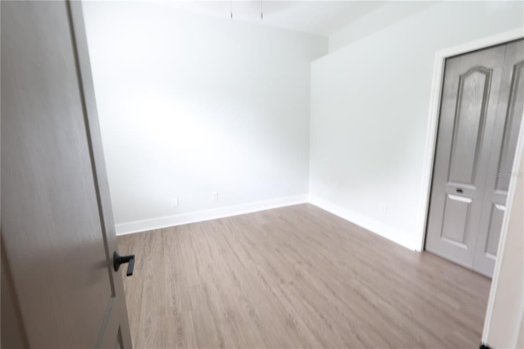 For Sale: $575,000 (5 beds, 3 baths, 2826 Square Feet)