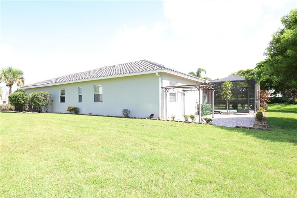 For Sale: $575,000 (5 beds, 3 baths, 2826 Square Feet)