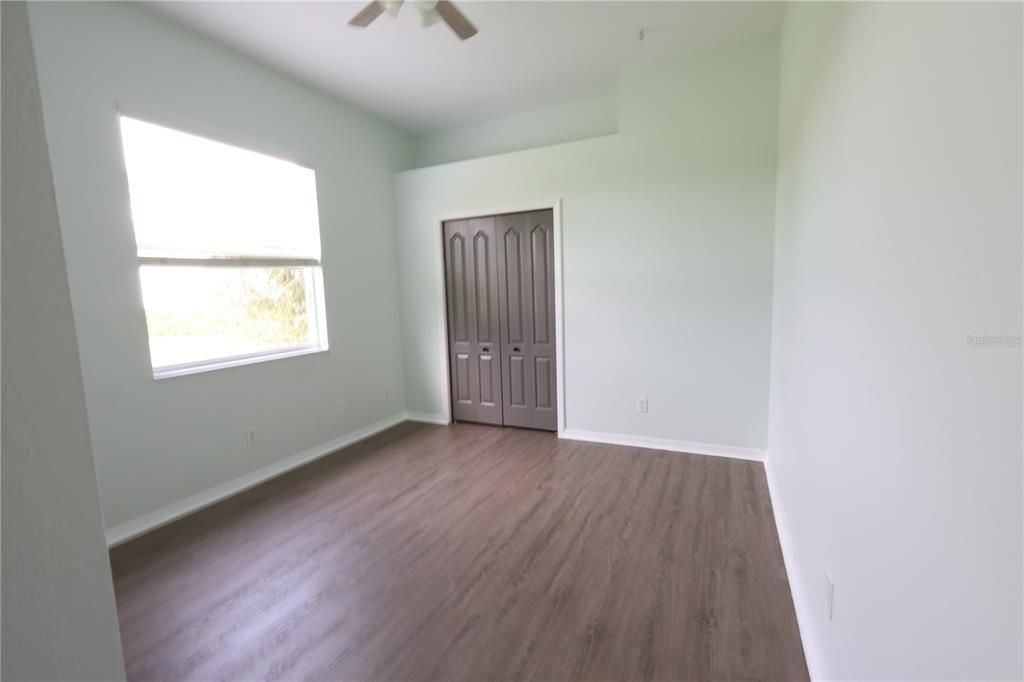 For Sale: $575,000 (5 beds, 3 baths, 2826 Square Feet)