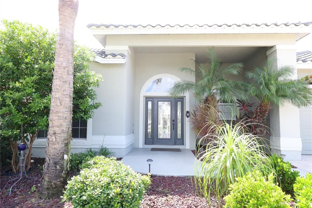 For Sale: $575,000 (5 beds, 3 baths, 2826 Square Feet)