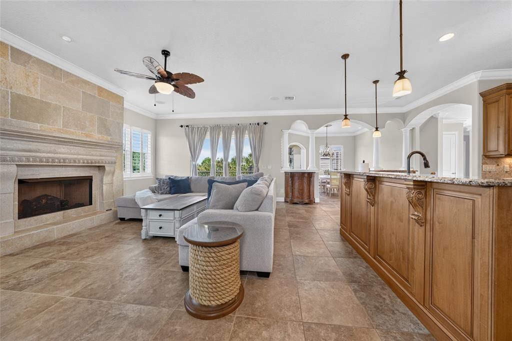 For Sale: $2,699,000 (6 beds, 4 baths, 5162 Square Feet)