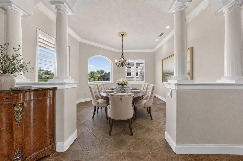 For Sale: $2,699,000 (6 beds, 4 baths, 5162 Square Feet)