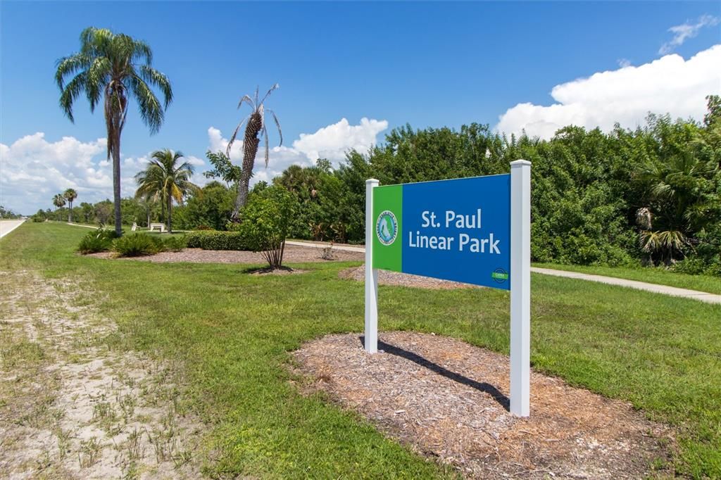 На продажу: $245,000 (0.43 acres)