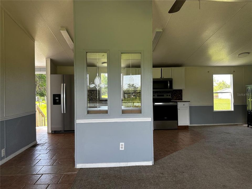 En Venta: $279,900 (4 camas, 2 baños, 1368 Pies cuadrados)
