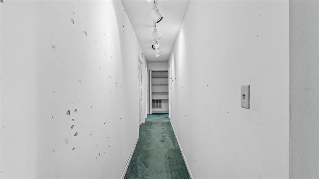 En Venta: $375,000 (3 camas, 2 baños, 1900 Pies cuadrados)