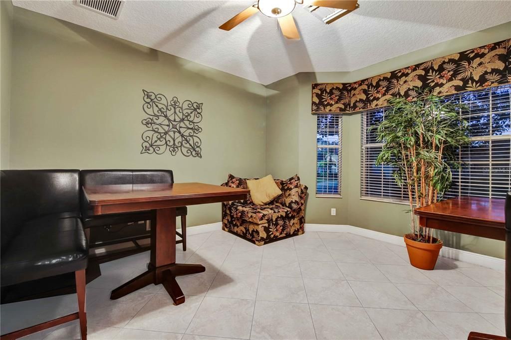 For Sale: $420,000 (4 beds, 3 baths, 1808 Square Feet)