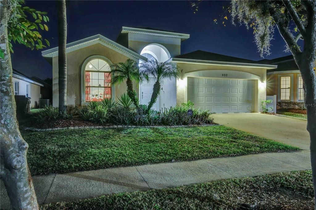 For Sale: $420,000 (4 beds, 3 baths, 1808 Square Feet)