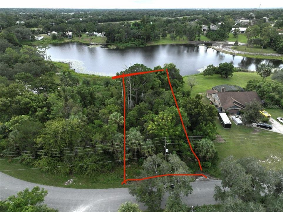 На продажу: $65,000 (0.36 acres)