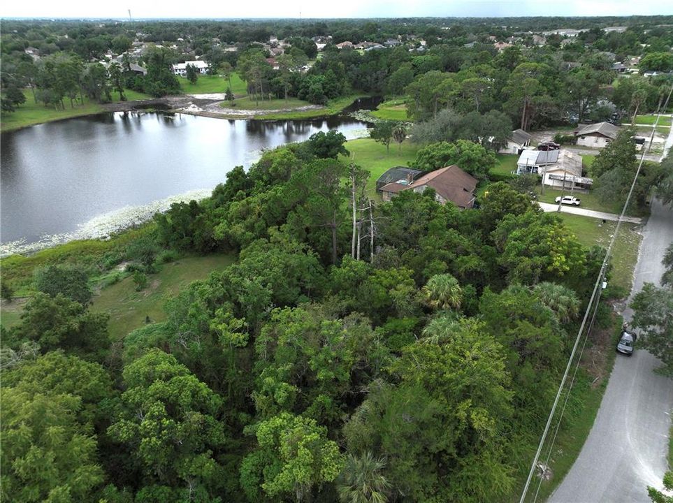 На продажу: $65,000 (0.36 acres)