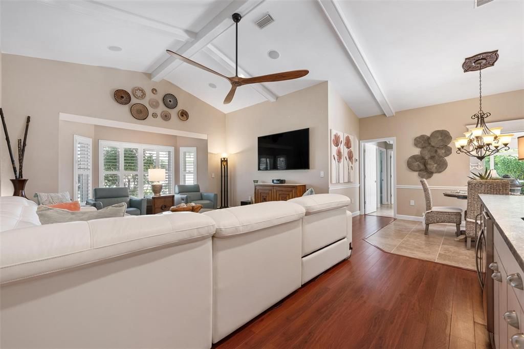 For Sale: $668,000 (3 beds, 2 baths, 2451 Square Feet)