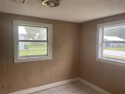 For Rent: $700 (2 beds, 1 baths, 530 Square Feet)