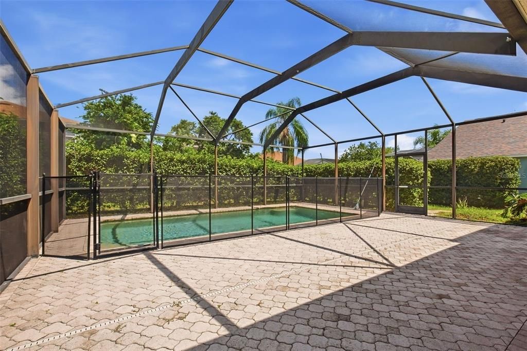 Active With Contract: $349,900 (4 beds, 3 baths, 2140 Square Feet)