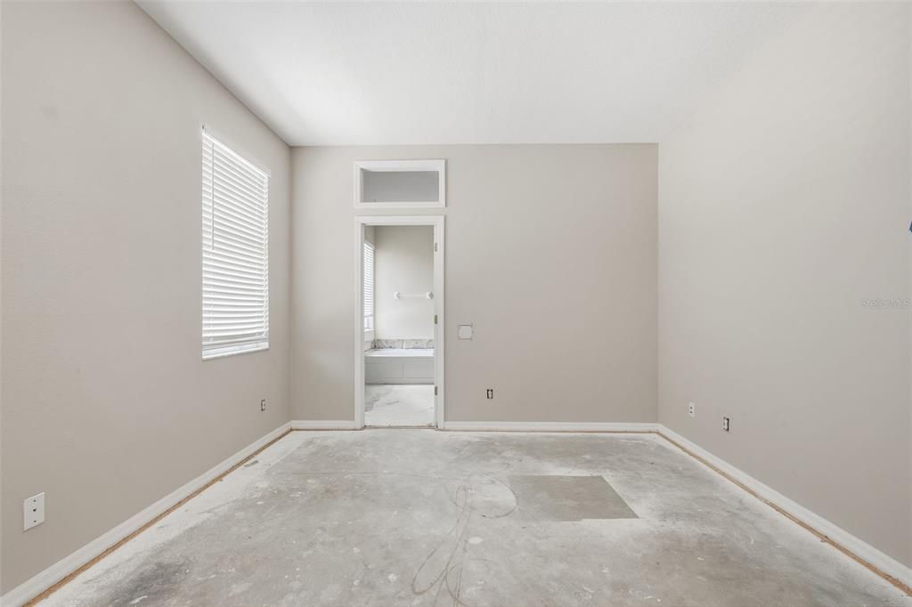Active With Contract: $349,900 (4 beds, 3 baths, 2140 Square Feet)