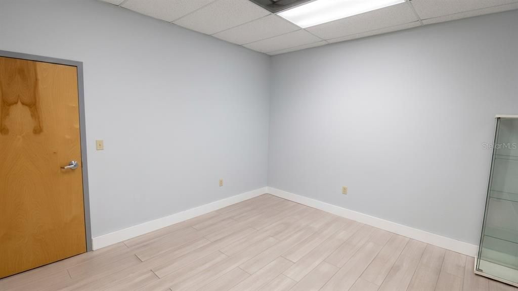 For Sale: $5,400 (0 beds, 0 baths, 153 Square Feet)