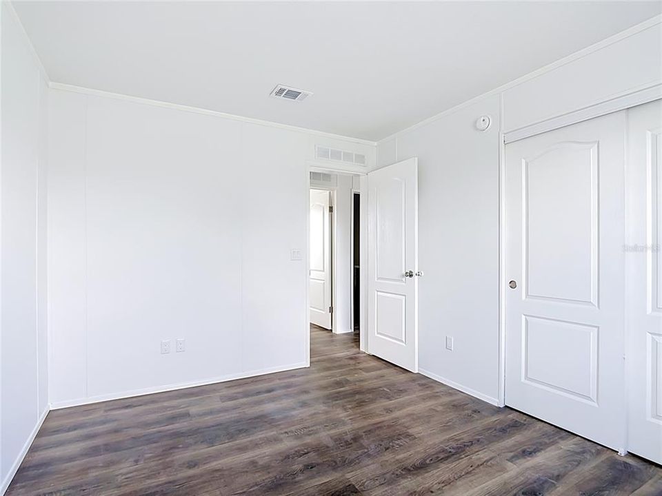 En Venta: $265,000 (3 camas, 2 baños, 1100 Pies cuadrados)