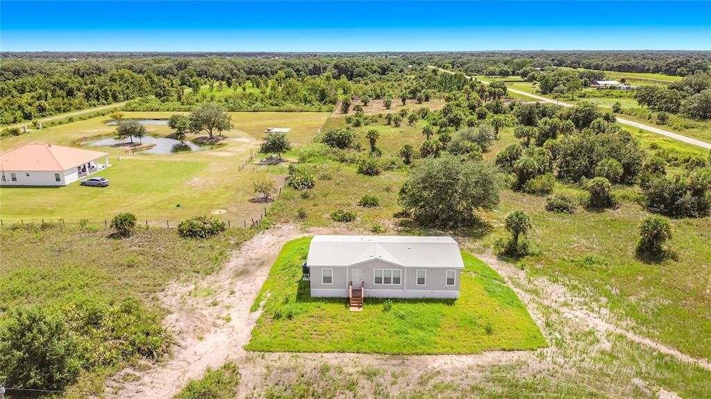 En Venta: $265,000 (3 camas, 2 baños, 1100 Pies cuadrados)