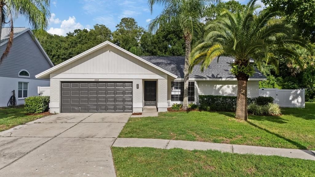 En Venta: $579,999 (4 camas, 3 baños, 1805 Pies cuadrados)