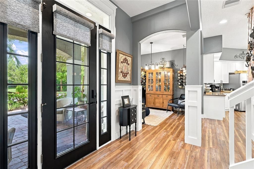 For Sale: $750,000 (3 beds, 2 baths, 2526 Square Feet)