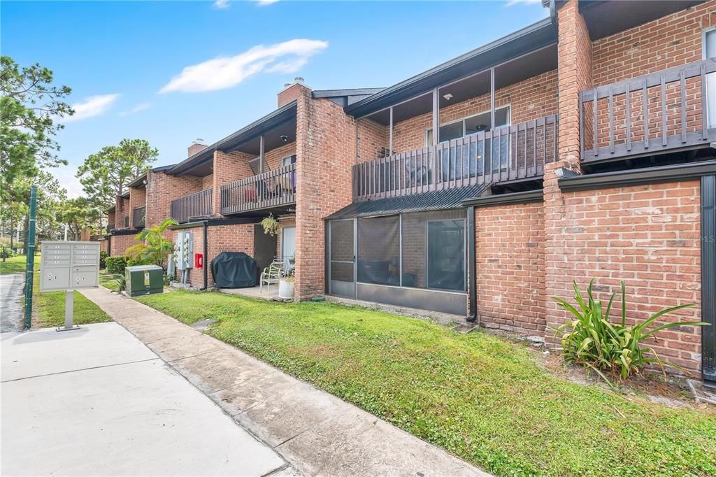 For Sale: $137,500 (3 beds, 2 baths, 1216 Square Feet)