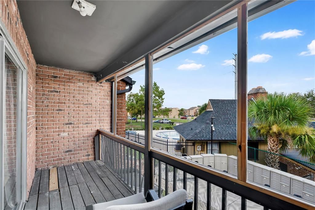 For Sale: $137,500 (3 beds, 2 baths, 1216 Square Feet)