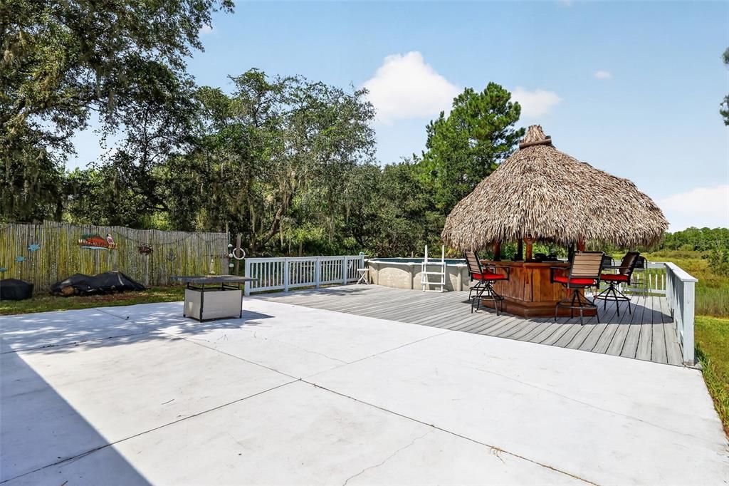 For Sale: $330,000 (2 beds, 2 baths, 1482 Square Feet)