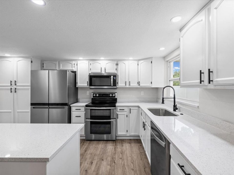 For Sale: $599,000 (4 beds, 2 baths, 2200 Square Feet)