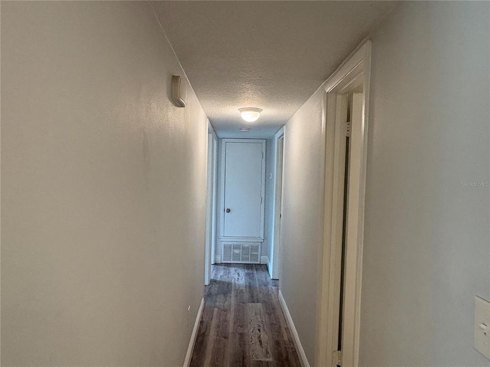 В аренду: $2,200 (3 спален, 1 ванн, 1050 Квадратных фут)
