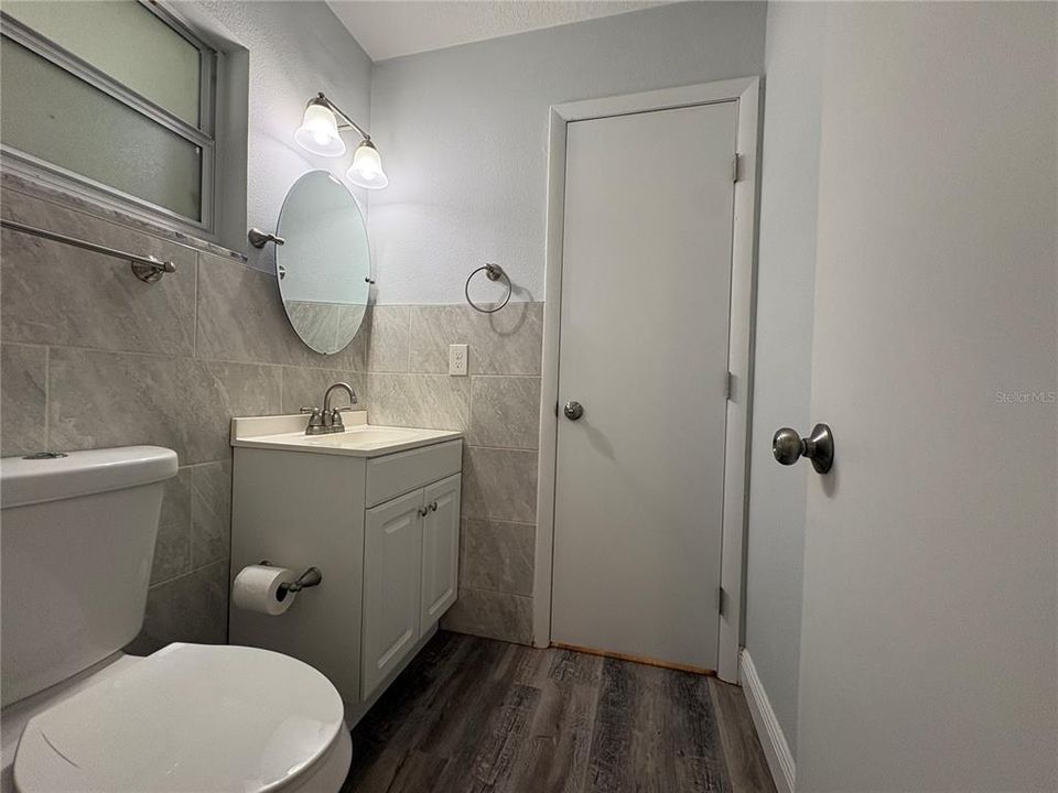 В аренду: $2,200 (3 спален, 1 ванн, 1050 Квадратных фут)