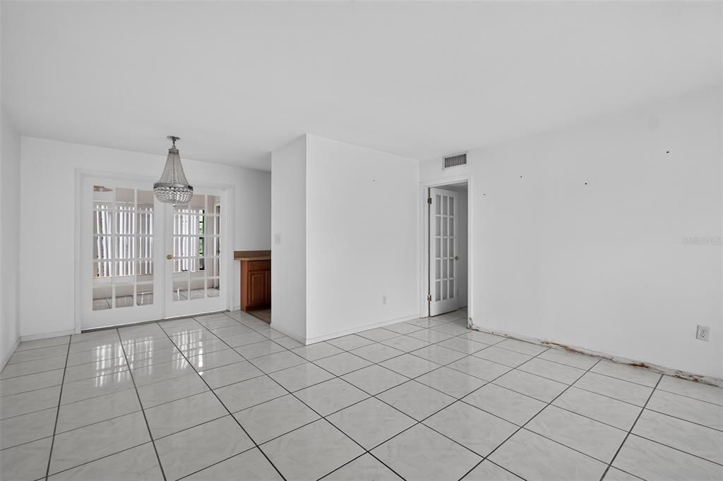 En Venta: $189,000 (2 camas, 1 baños, 968 Pies cuadrados)