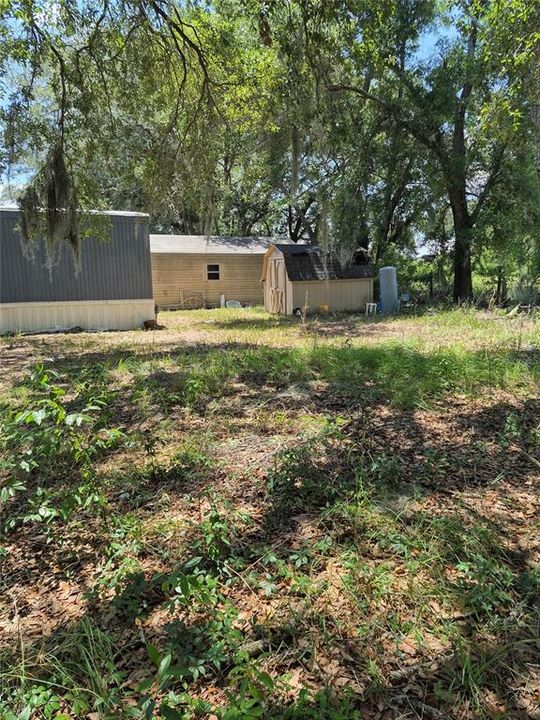 For Sale: $89,700 (2 beds, 1 baths, 784 Square Feet)